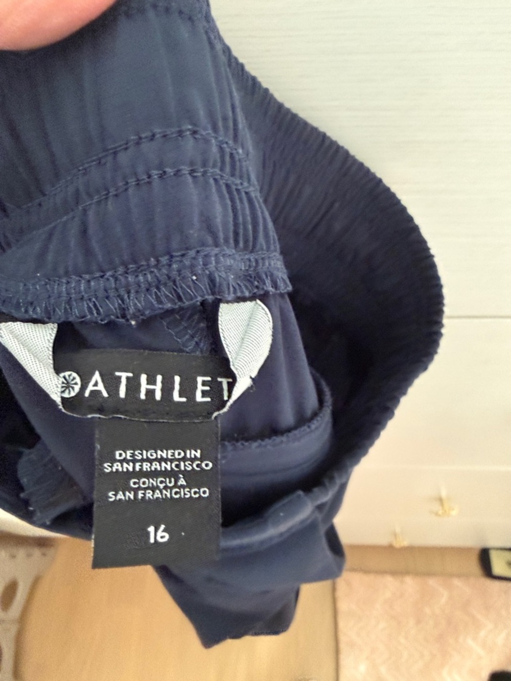 Athleta Navy Elastic Waist Active Pants - Picture 2 of 3